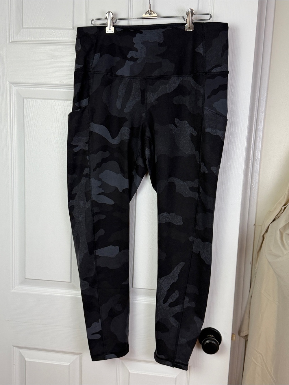 The North Face motivation high rise tights size XL